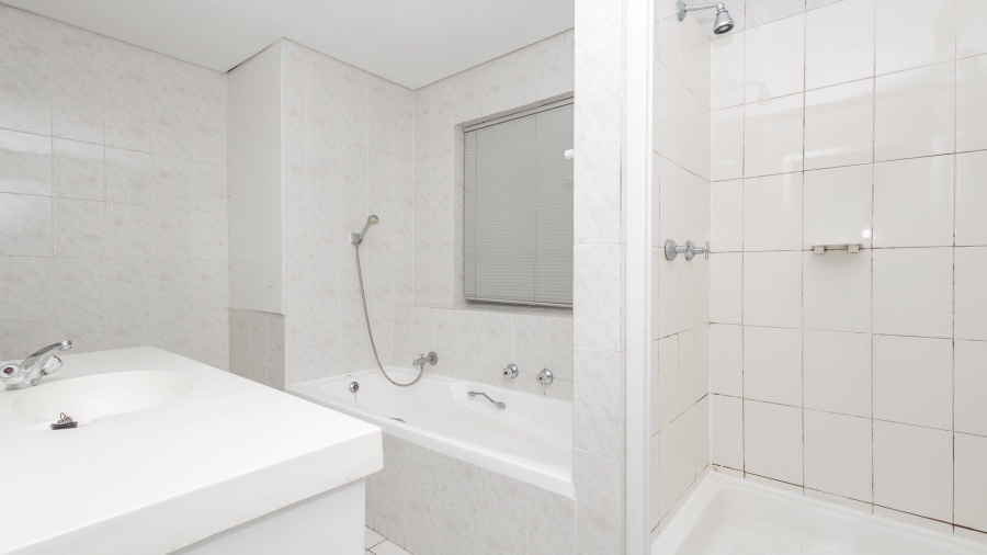 To Let 3 Bedroom Property for Rent in Table View Western Cape
